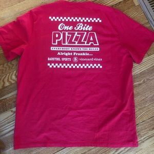 Vineyard vines x barstool sports t-shirt